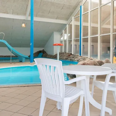 Holiday Lxi Feriehus